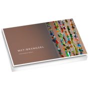 Produktbild des Artikels Schreibwaren - Kartoniert Postkartenbuch "MIT:BRINGSEL"
